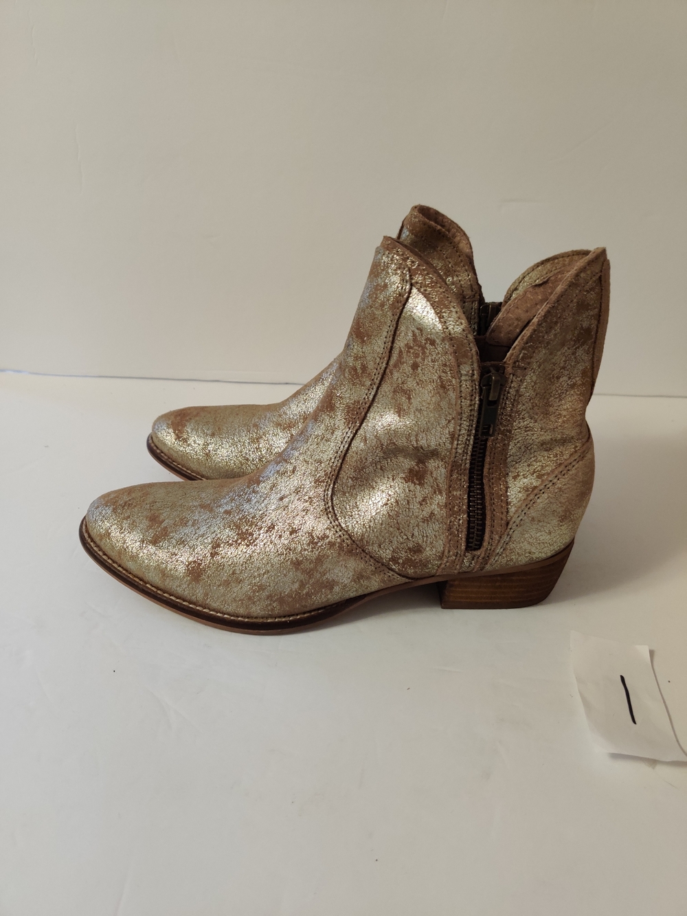 Seychelles Metallic Western Ankle Boots 8.5